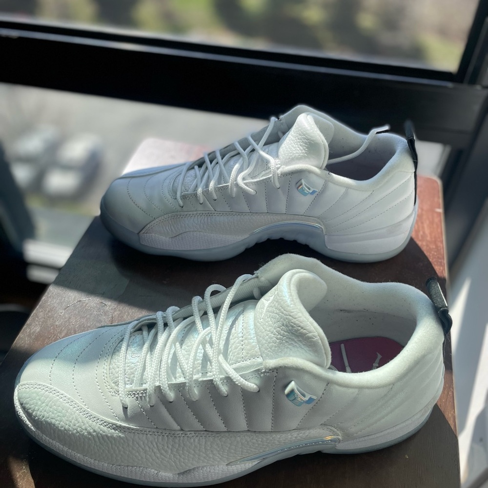 Air Jordan 12 Low "Easter" 11